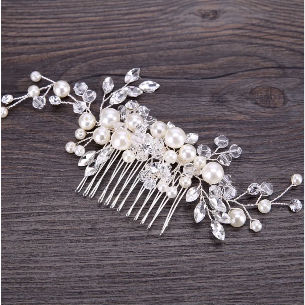 FORMAL, WEDDING CRYSTAL AND PEARLS COMB HEADPIECE, VINE VEIL ACCESSORY BRIDE-NEW - Picture 2 of 4